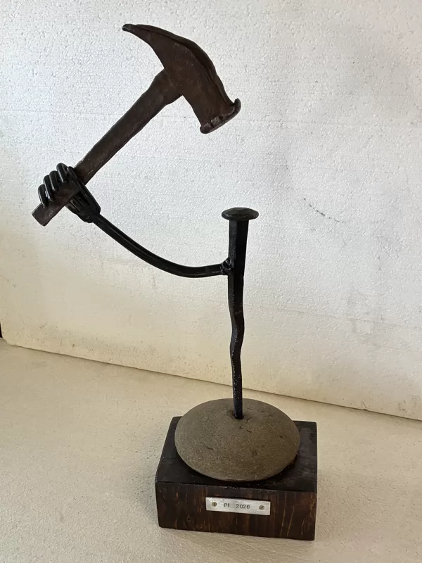 Nagel mit Kopf